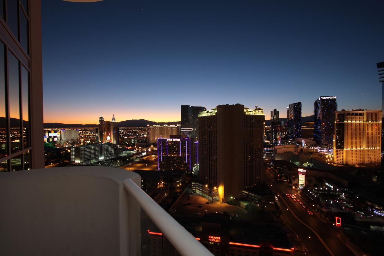 Luxury Suites International At The Signature Лас-Вегас Экстерьер фото